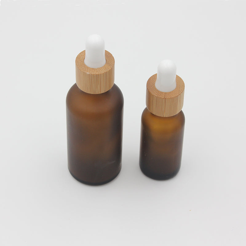 100PCS/Lot 15ml 30ml 50ml frosted amber glass bottle dropper with bamboo cap for essential oil